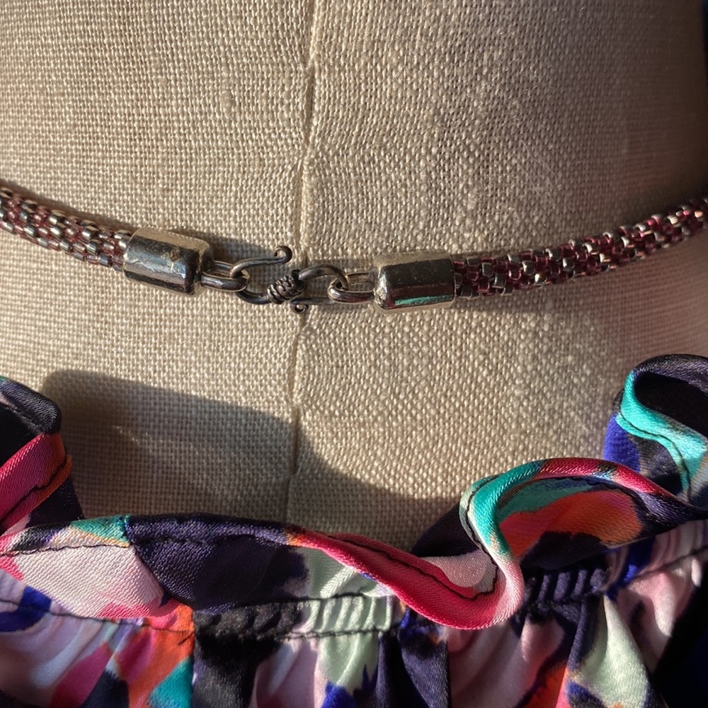 Pink seed bead necklace - Picture 3 of 4